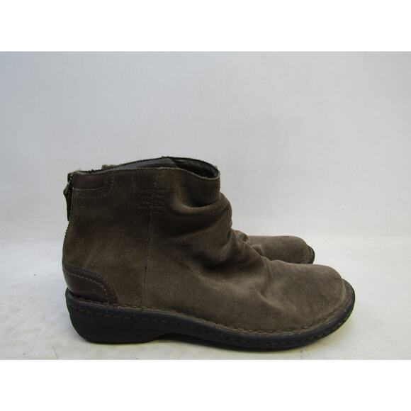 Clarks Womens Sz 7 M Brown Suede Zip Ankle Fashion Boots Bootie - Picture 3 of 11